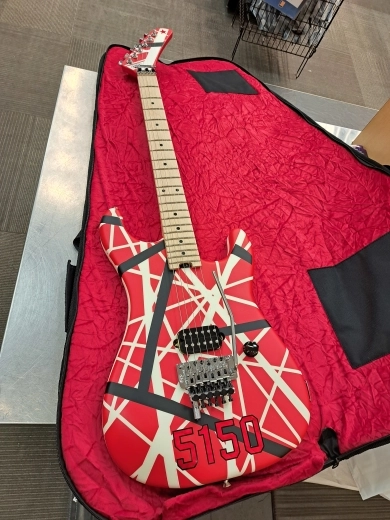 EVH STRIPE SERIES 5150 5